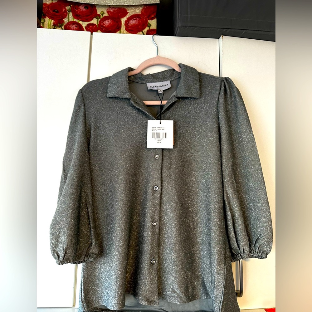 ✨ Alex & Parker Metallic Blouse Puff Sleeve Button Front S NWT